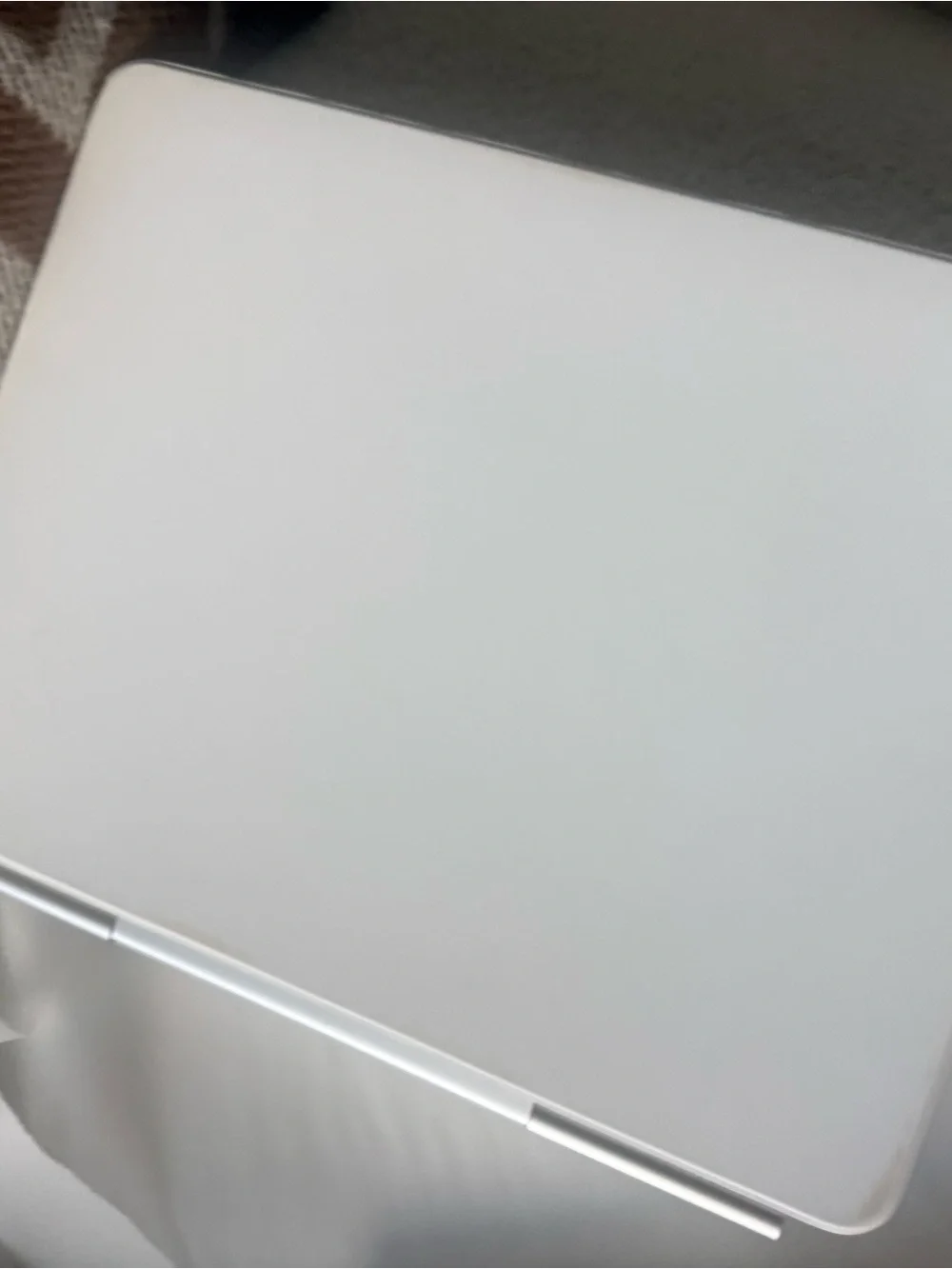 Apple iPad Magic Keyboard in White